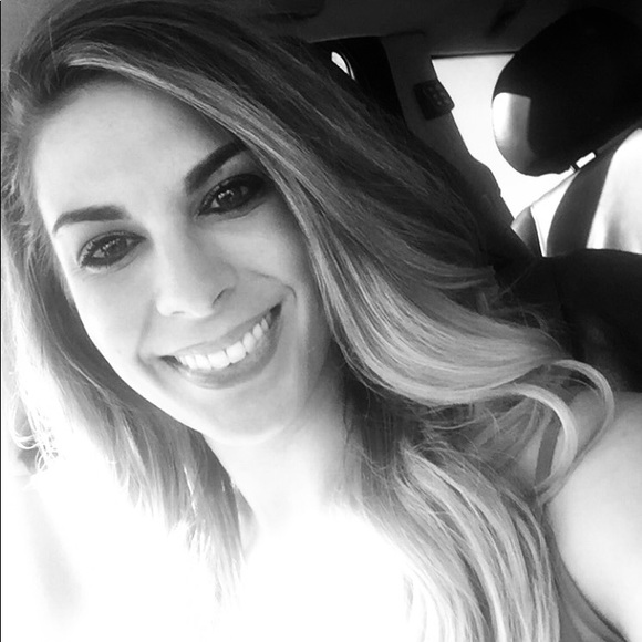 Meet your Posher, Kelsie - Picture 1 of 1